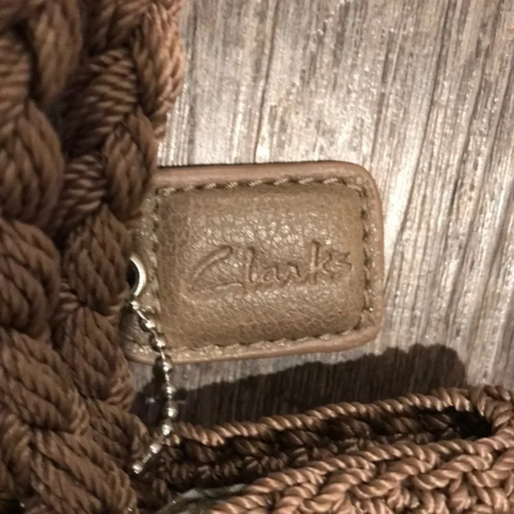 Clark’s crochet purse - Picture 2 of 3